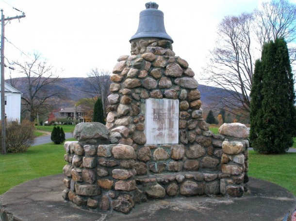 East Canaan War Memorial, North Canaan - Jerry Dougherty East Canaan War Memorial, North Canaan