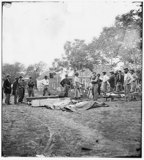 Burial of Unoin soldiers, Fredericksburg, VA, 1864