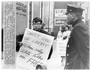 Civil Rights picket, US Courthouse, Hartford
