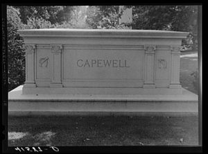 Monument to Capewell, the inventor of the famous horseshoe nail