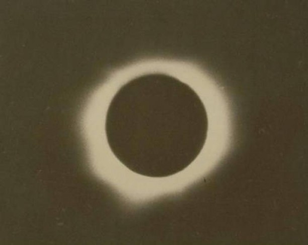 Total eclipse by Frederick E. Turner, Willimantic, January 24, 1925