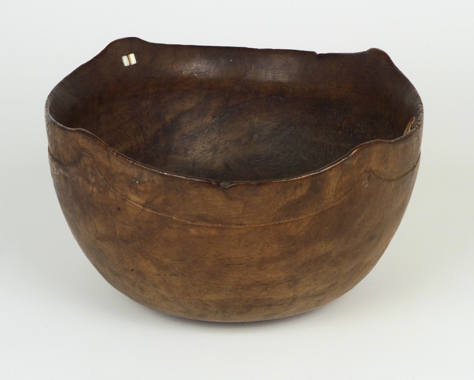 Pequot bowl, trade item, 17th century