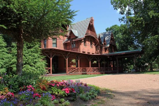 Where Mr. Twain and Mrs. Stowe Built Their Dream Houses - Connecticut ...