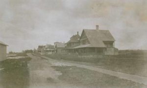 Cottages on Beach Road, Fenwick, ca. 1885