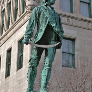 Statue of Thomas Knowlton outside of the Connecticut State Capitol